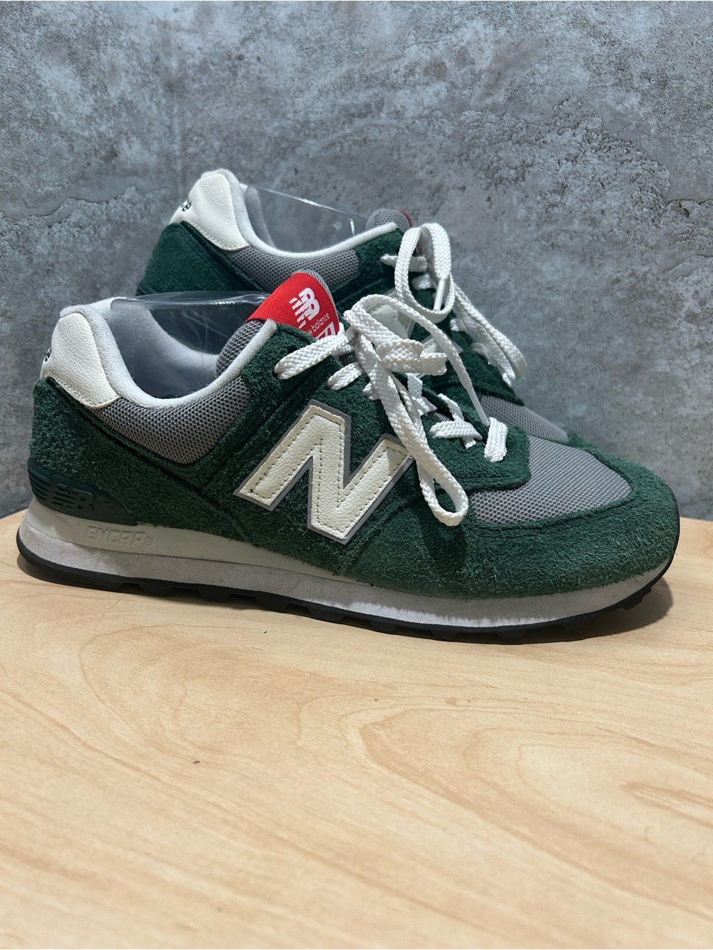 New Balance Men’s Green Wht Sz 10